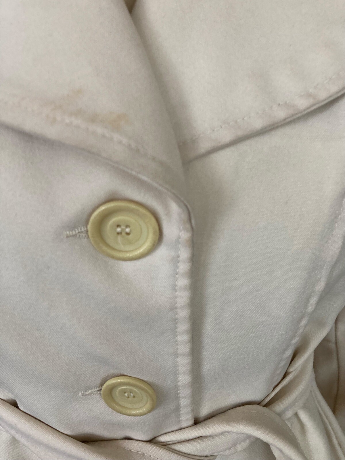 Vintage 1960s – 70’s White Mini Button Up Coat/Jacket with Tie Belt Size S