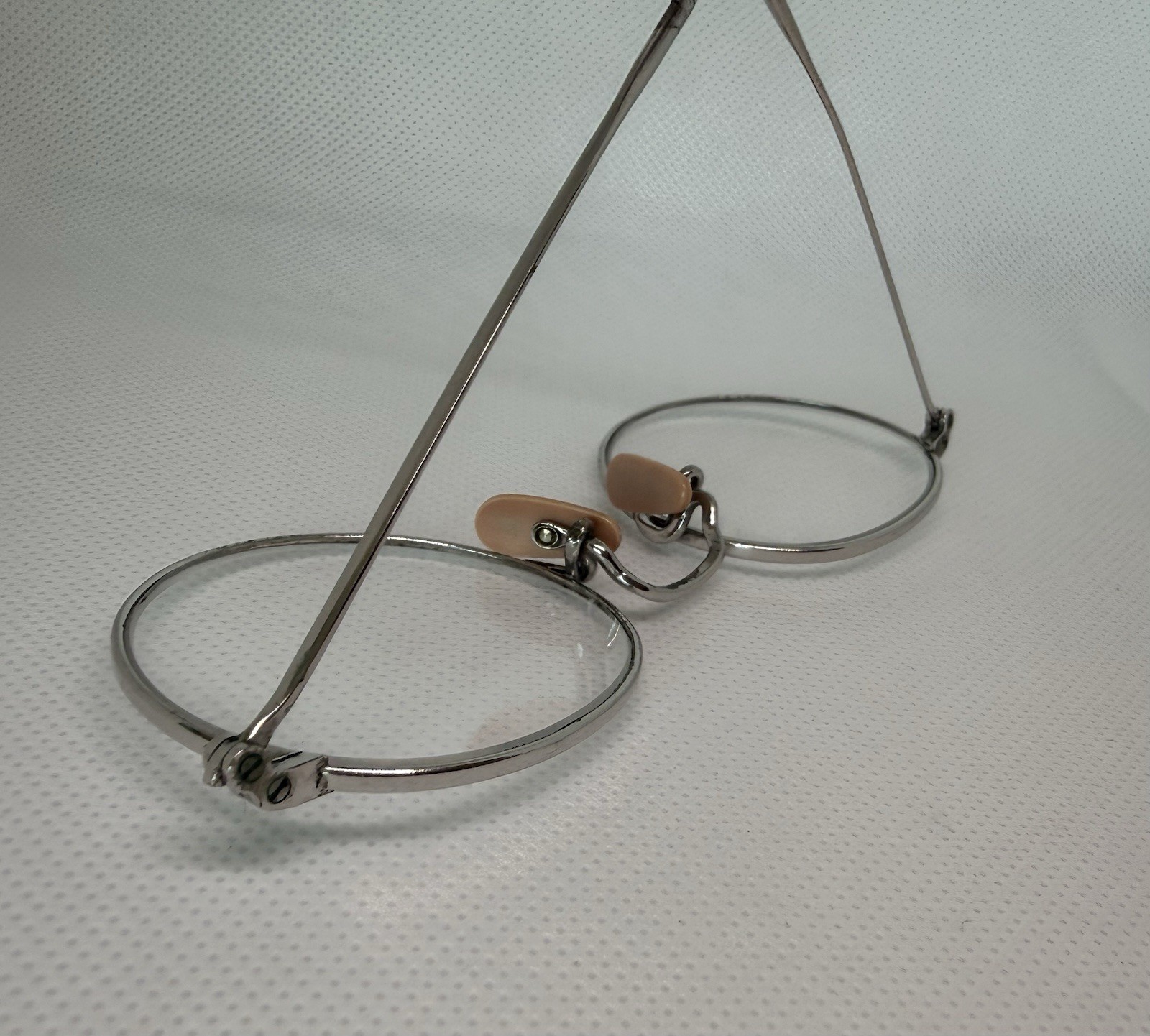 Vintage FLU‑VUE Round Wire Rim Eyeglasses Cable Temple Metal Frame Unisex Adult