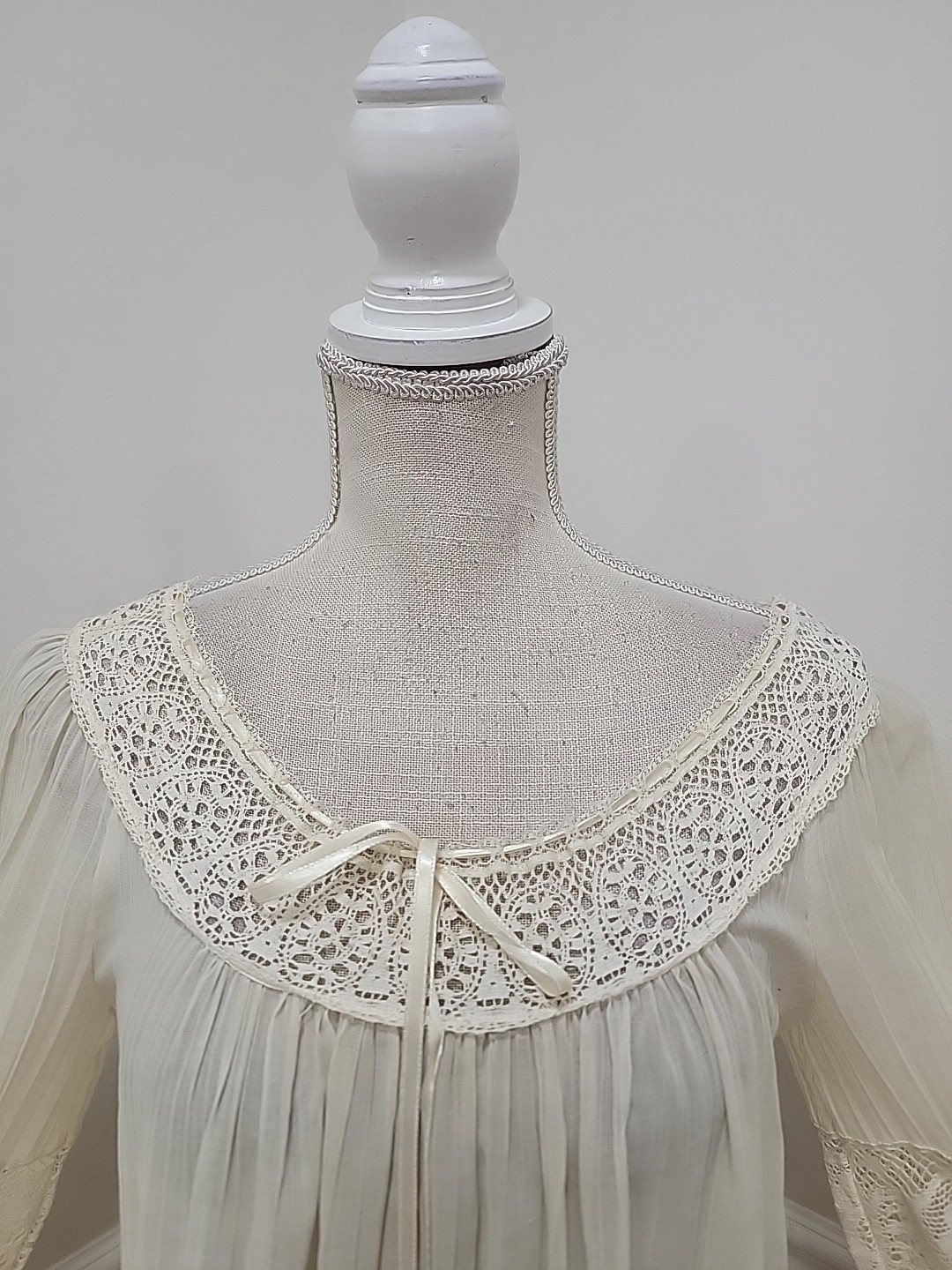 VTG Christian Dior Lingerie 1960s Saks Fifth Avenue Victorian Revival Lace Gown