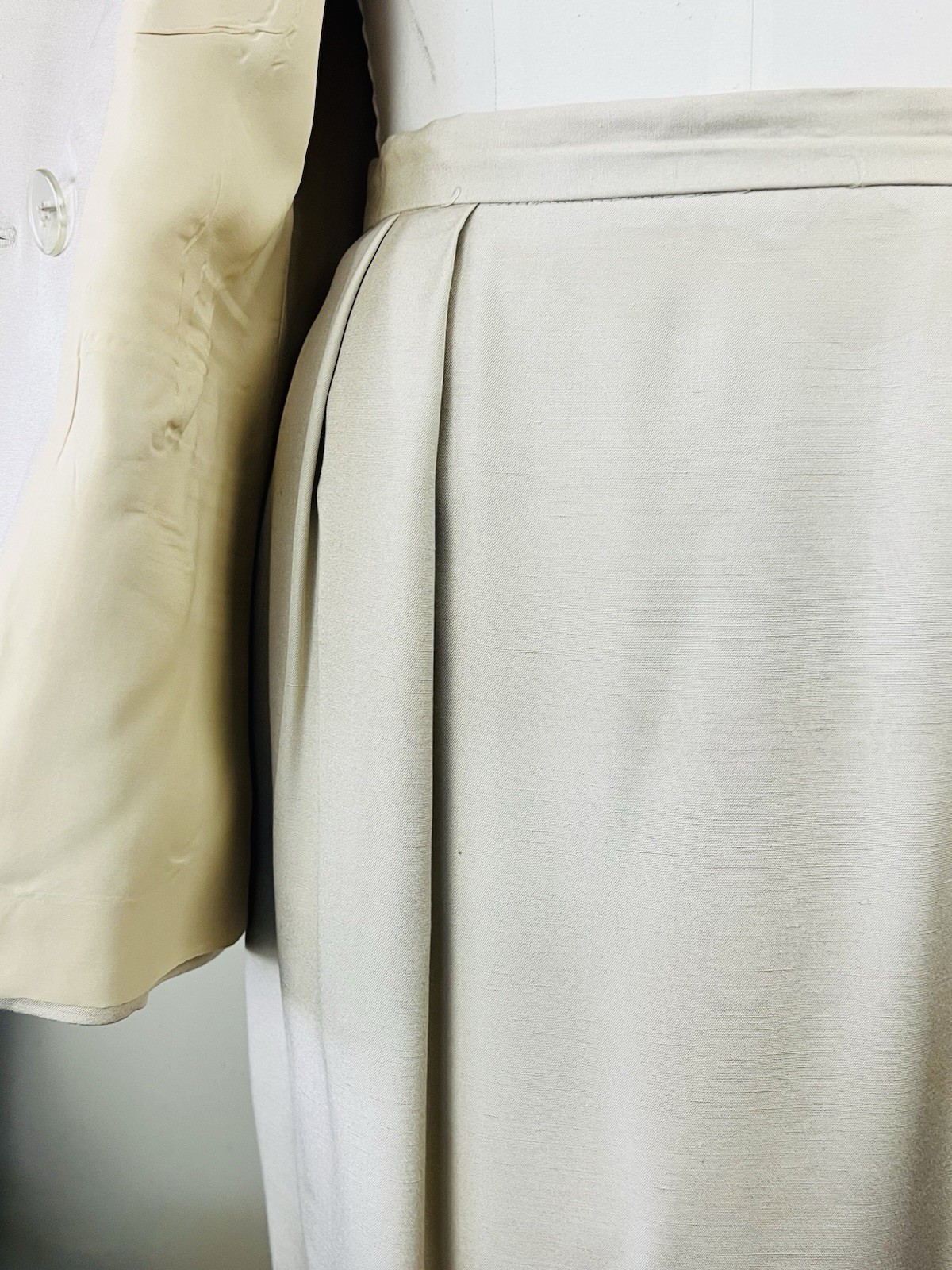 80’s Christian Dior Skirt Suit Women’s Sz:10 Cream/off White Prime Double Breast