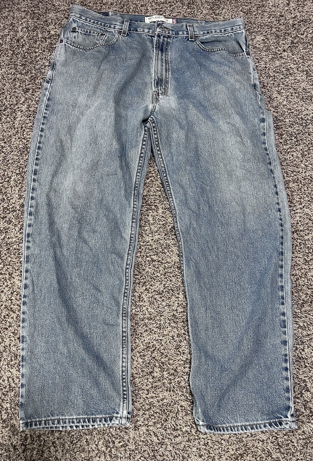 VTG Levi Strauss Men’s 550 Relaxed Fit Dark Wash Denim Jeans Sz 38X30 Y2K/2006