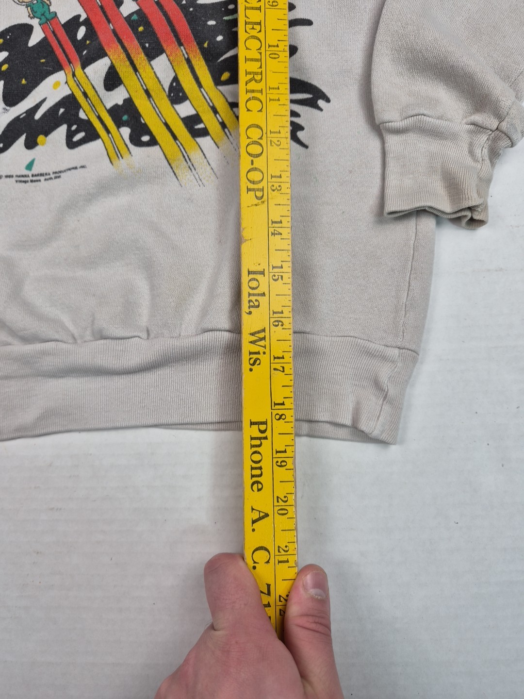 Vintage Jetsons Shirt HANNA BARBERA Kids 14/16 Made in USA 1985 Sweatshirt READ