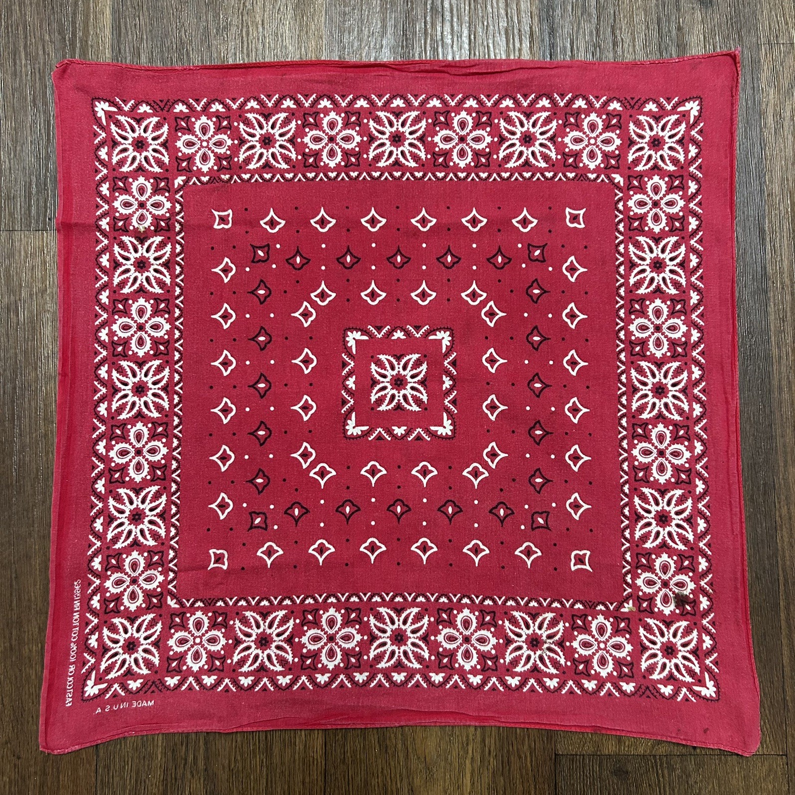 Vintage Fast Color 100% Cotton Selvedge Paisley Geometric Print Bandana RRL- Red
