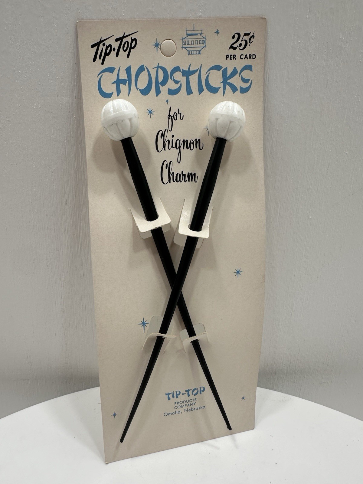 VINTAGE *NEW* 1970’s Tip Top Hair Chignon Charm ChopSticks Black/White