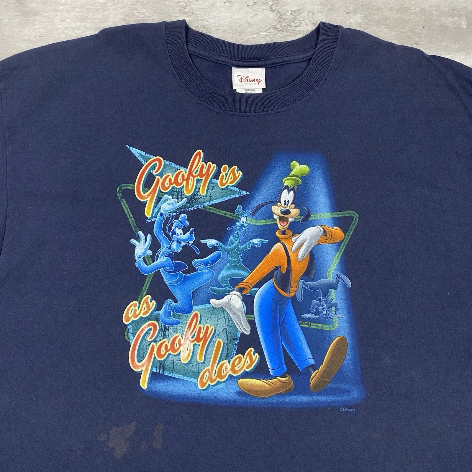 vintage GOOFY IS AS GOOFY DOES t shirt Mens 2XL DISNEY STORE Y2K 2000s