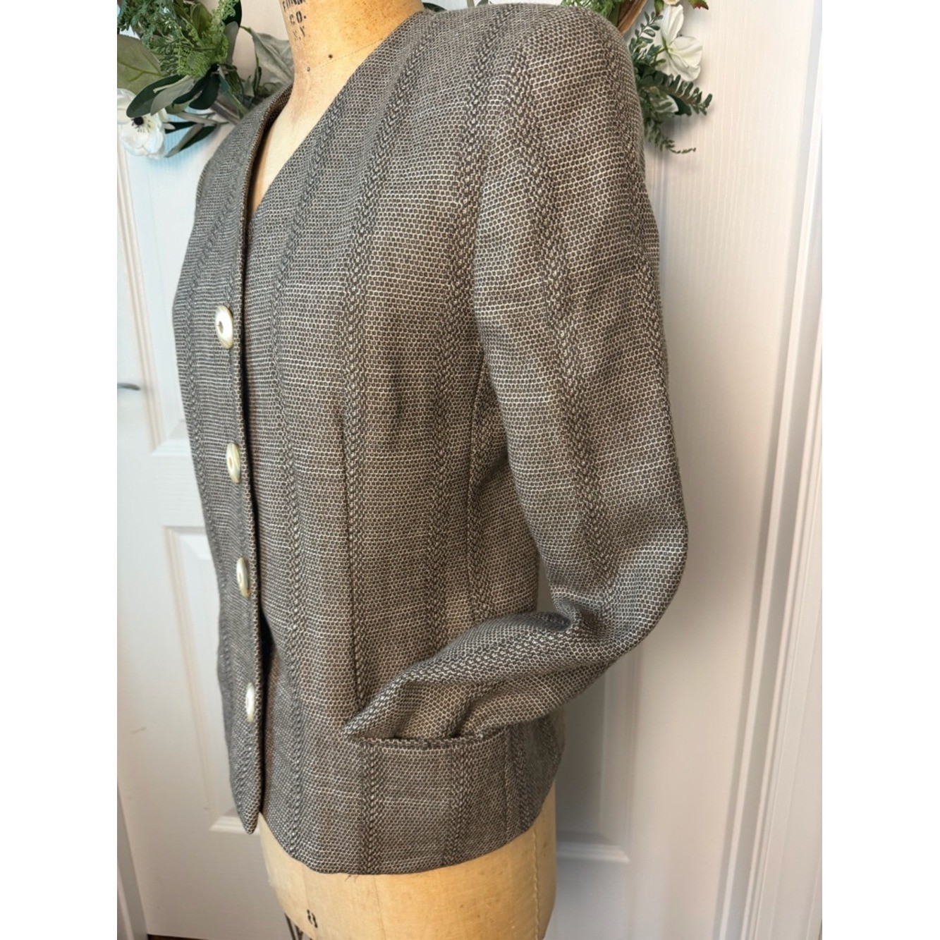 Vintage Harvé Benard Blazer Petite 6 Brown Tweed Micro Check Tailored Fit