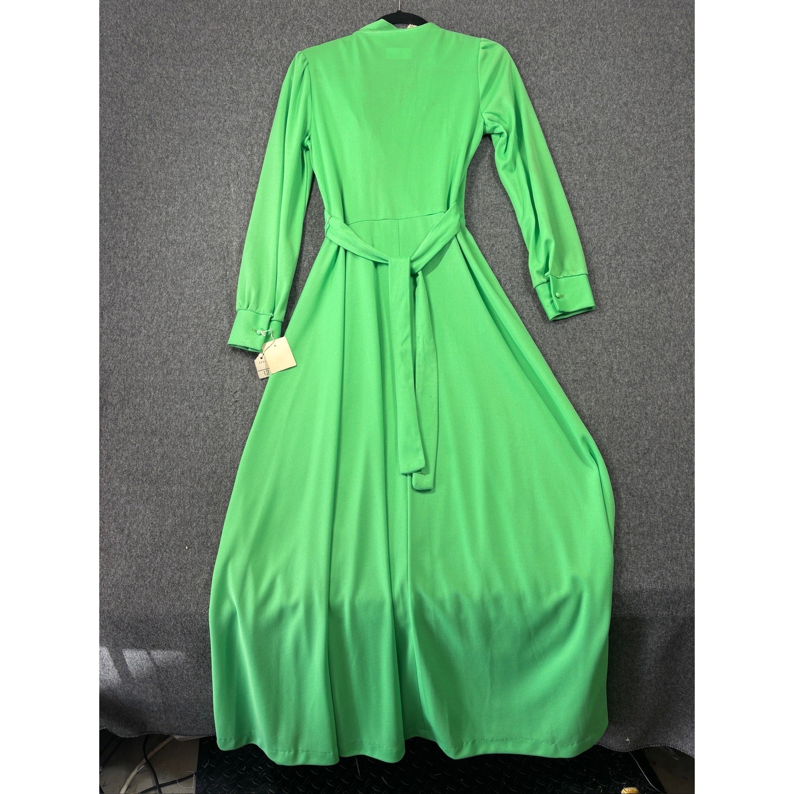 Vintage Newberrys Green Maxi Dress Long Sleeve Wrap VNeck 70s Retro Gown Size 12