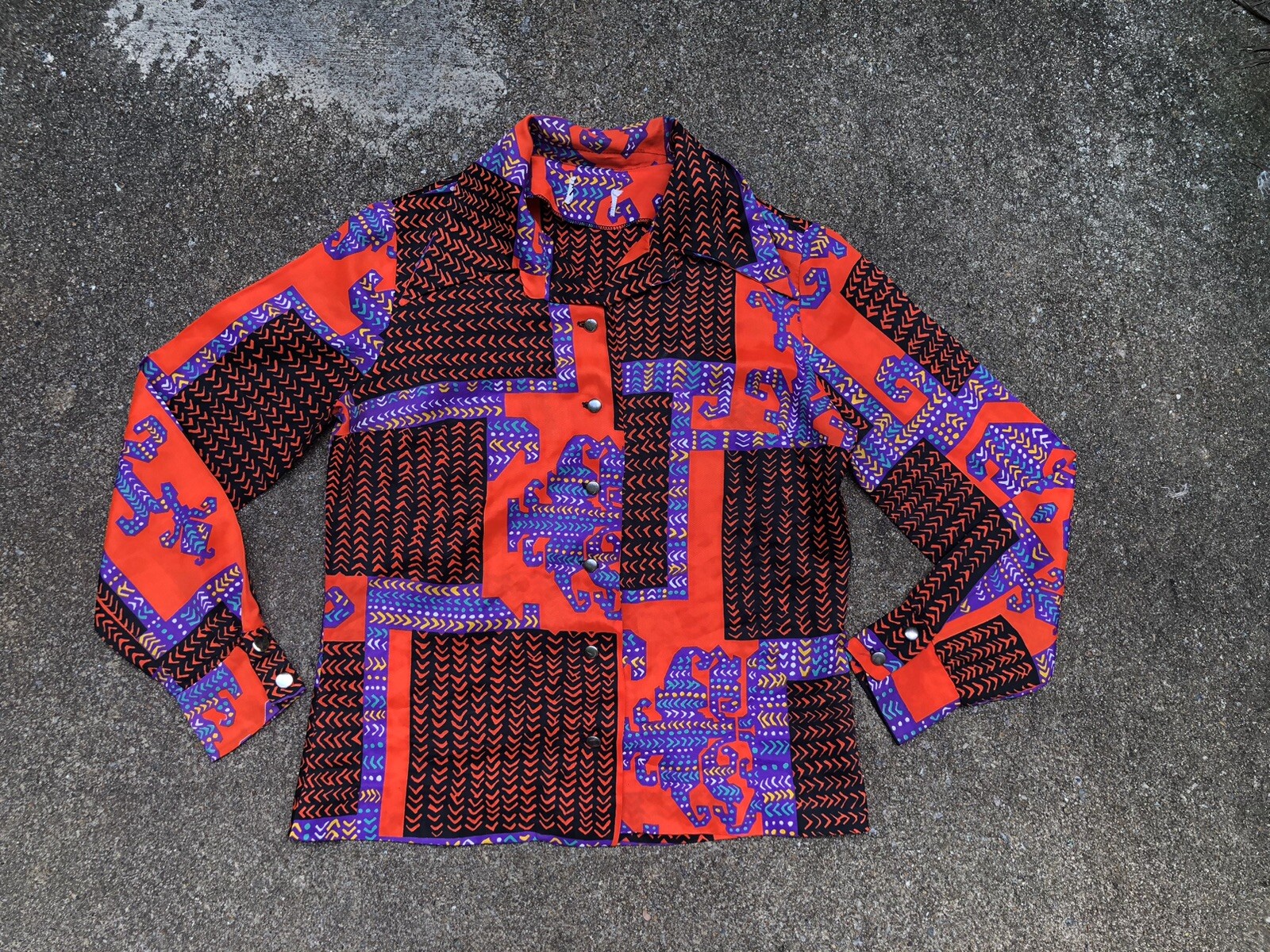 Vtg 70’s Red Multicolor Geometric Shapes Polyester Blend Long Sleeve Blouse~S/M