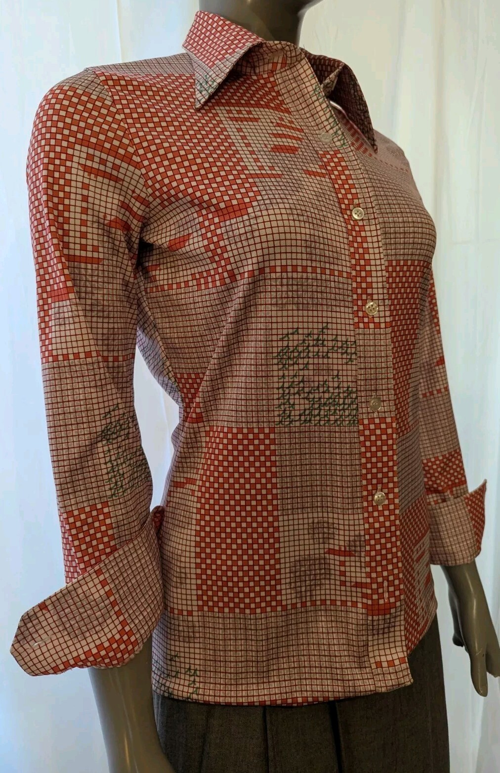 Vintage 1970s Hooper Associates Red Gray Graph Print Shirt M