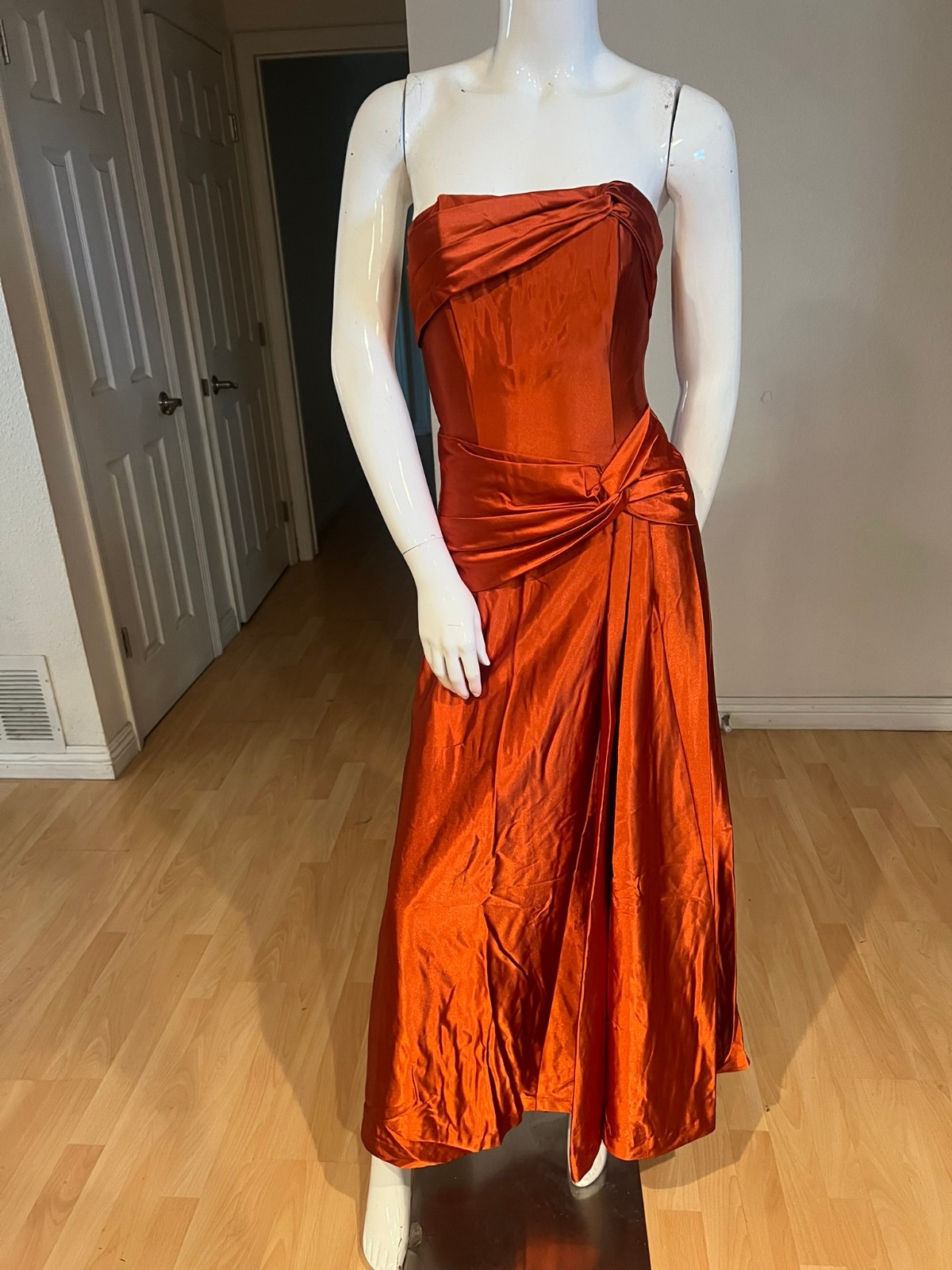 Y2K 90’S VINTAGE FIESTA STRAPLESS GATHERED WAIST GOWN DRESS SZ XS XSMALL
