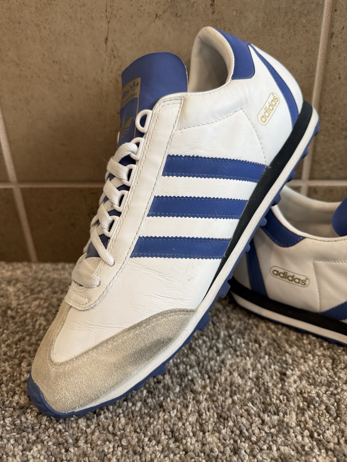 Vintage Retro Adidas ’03 Nite Jogger White/Blue Mens US 11 Art 678547 Very Nice!