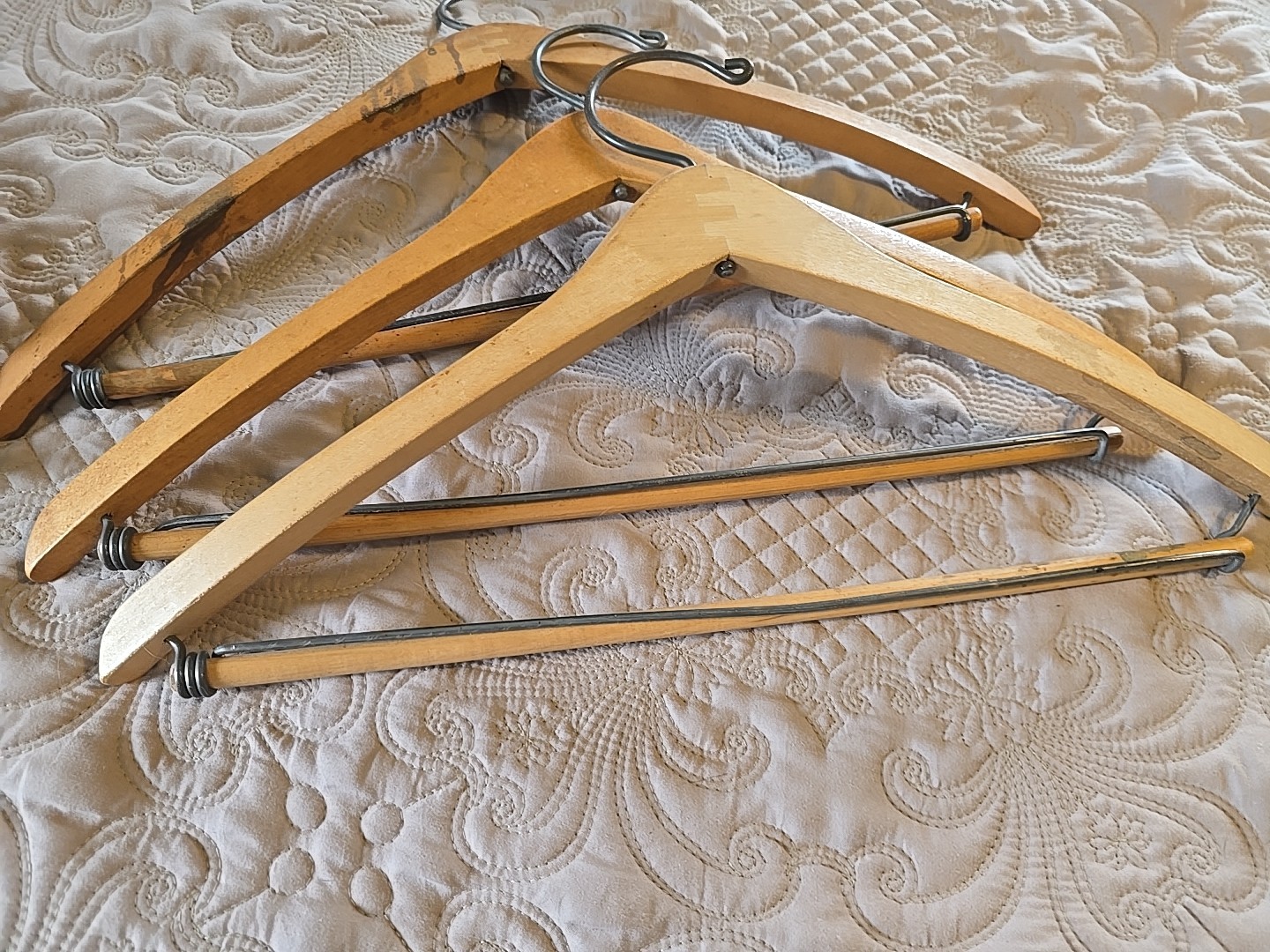 Lot of 6 Wooden Suit Hangers with Pant Bar – Vintage Metal Suit Slacks Coats