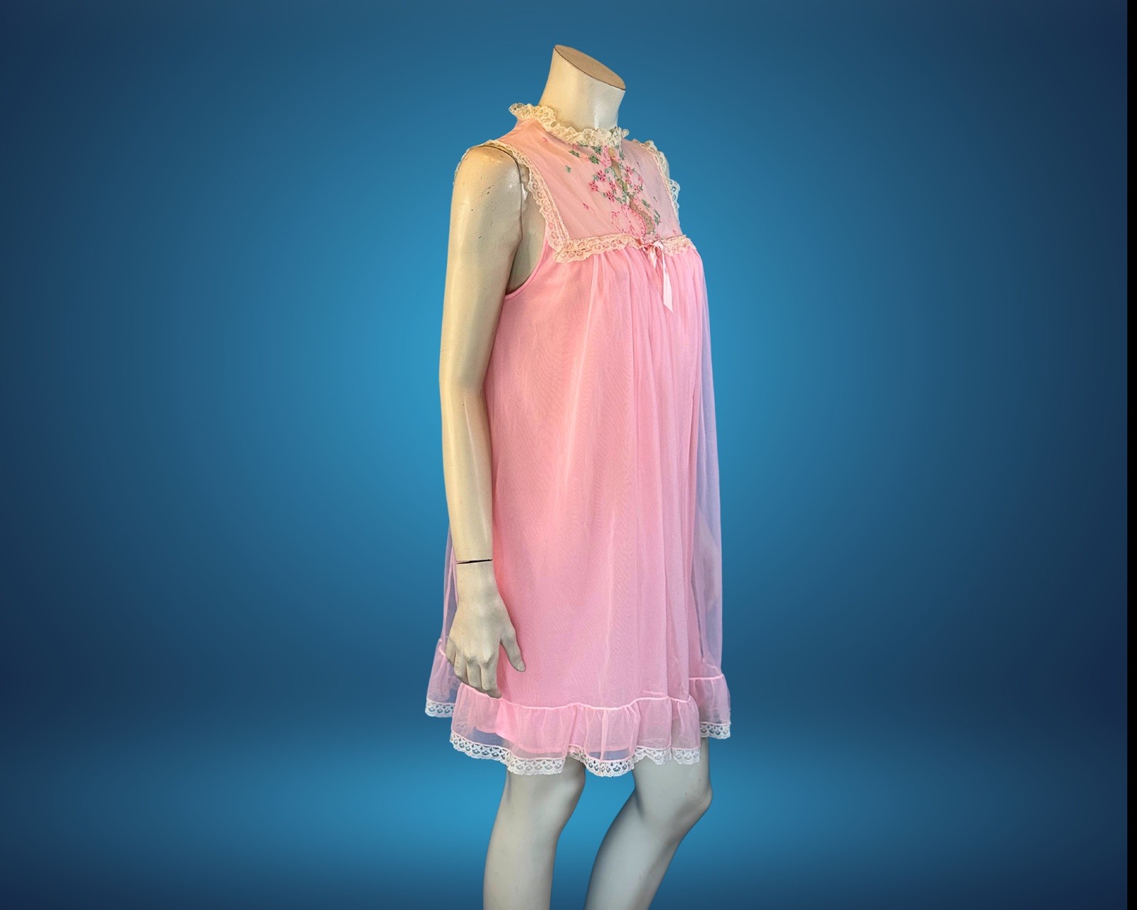 1960s Pink Sheer Nylon Babydoll Embroidered Lace Nightgown | S