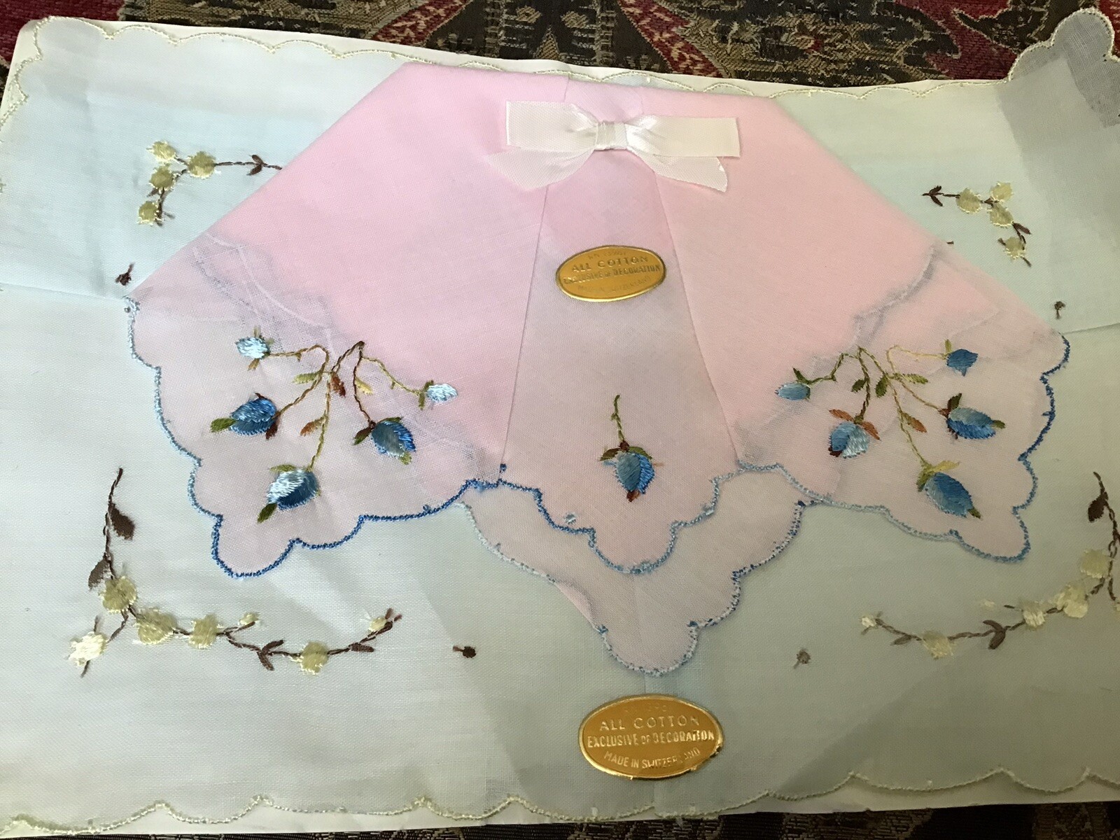 Lily of the Valley & Blue Rosebuds Embroidered Hankies EC 🌷