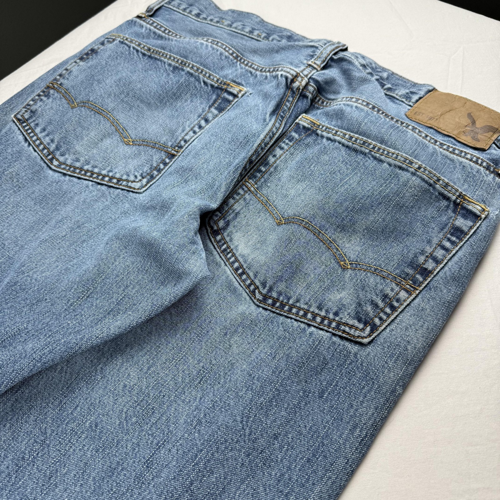 American Eagle Outfitters Jeans Mens 32×32 Blue Light Wash Wide Leg Denim Pants