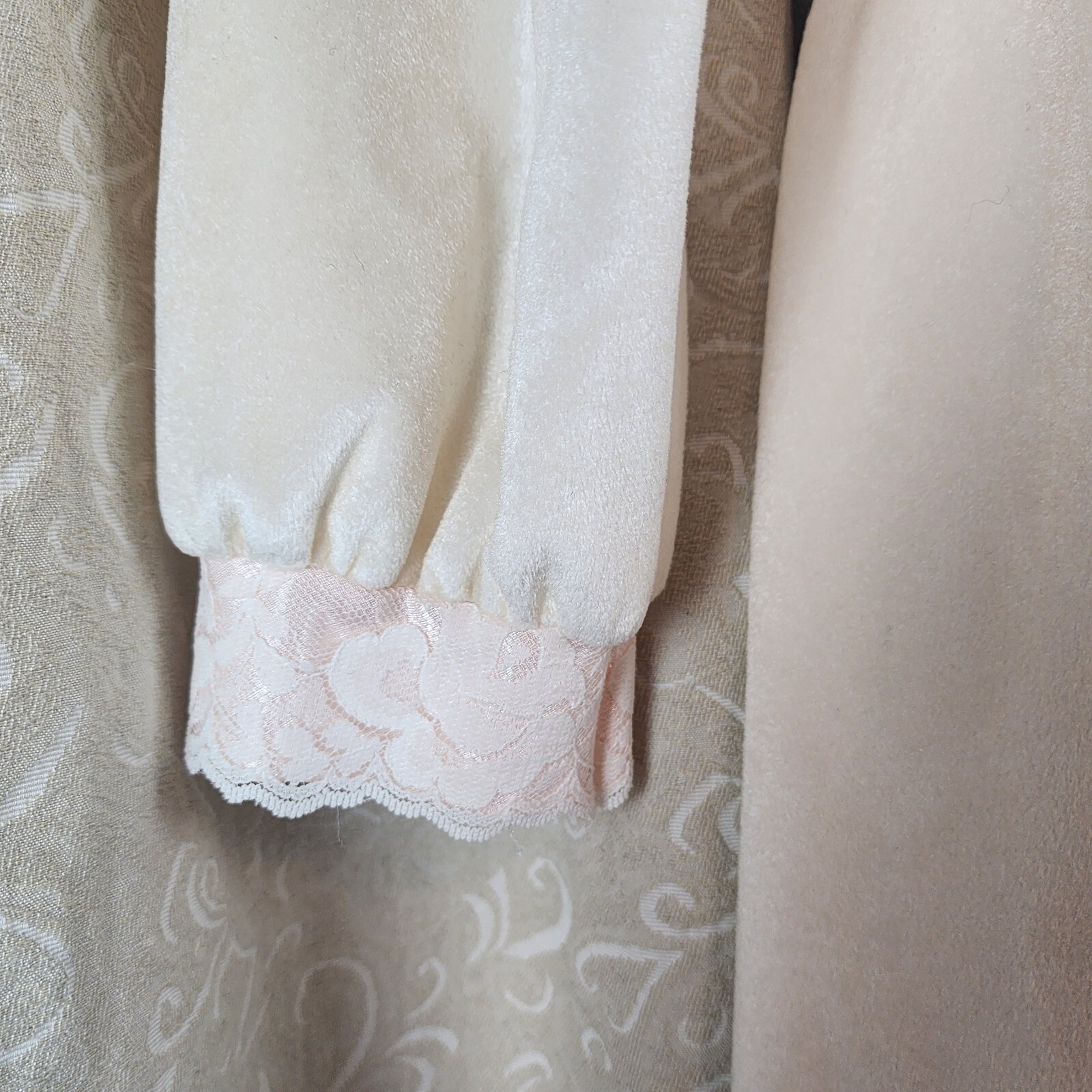 Vtg Long Robe S Bridal Blush Pink Coquette Floral Lace Shawl Tie Donna Richard