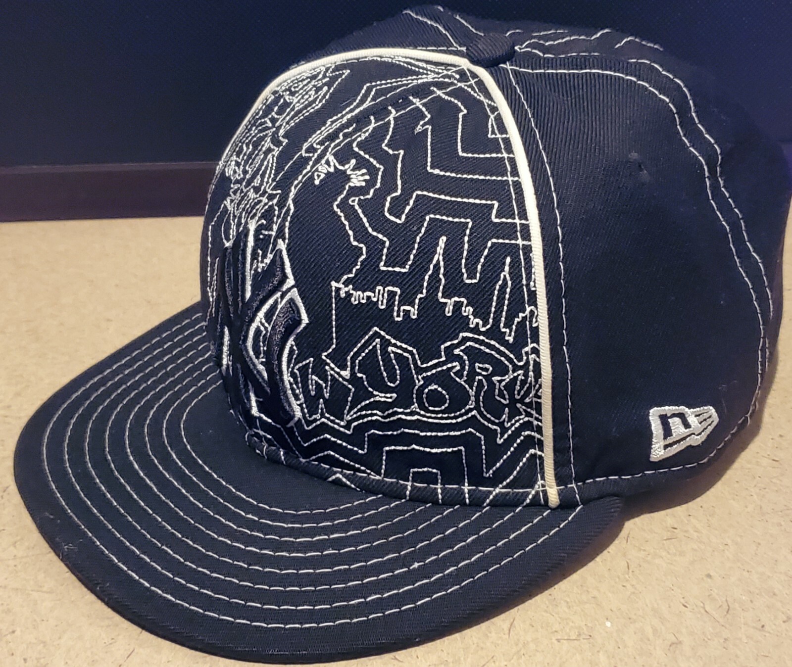 Rare Vtg Orig 1990’s New York Yankees MLB New Era Graffiti Fitted Hat Cap 7-½