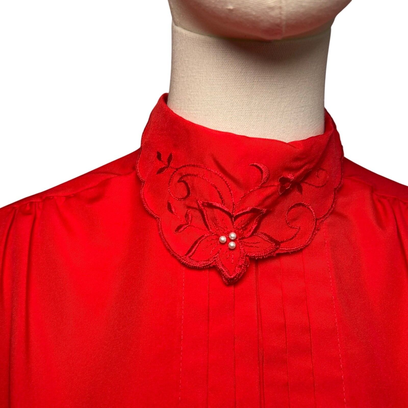 VTG 80s Claudia L Red Poinsettia Holiday Blouse Romantic Retro Twee Coquette