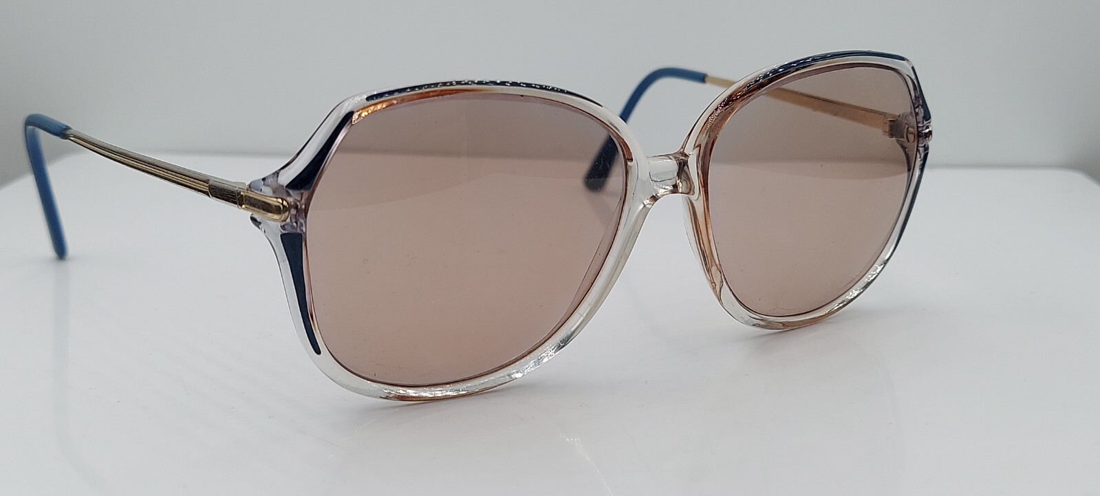 Vintage Tura 338 Blue Translucent Oval Sunglasses Japan FRAMES ONLY