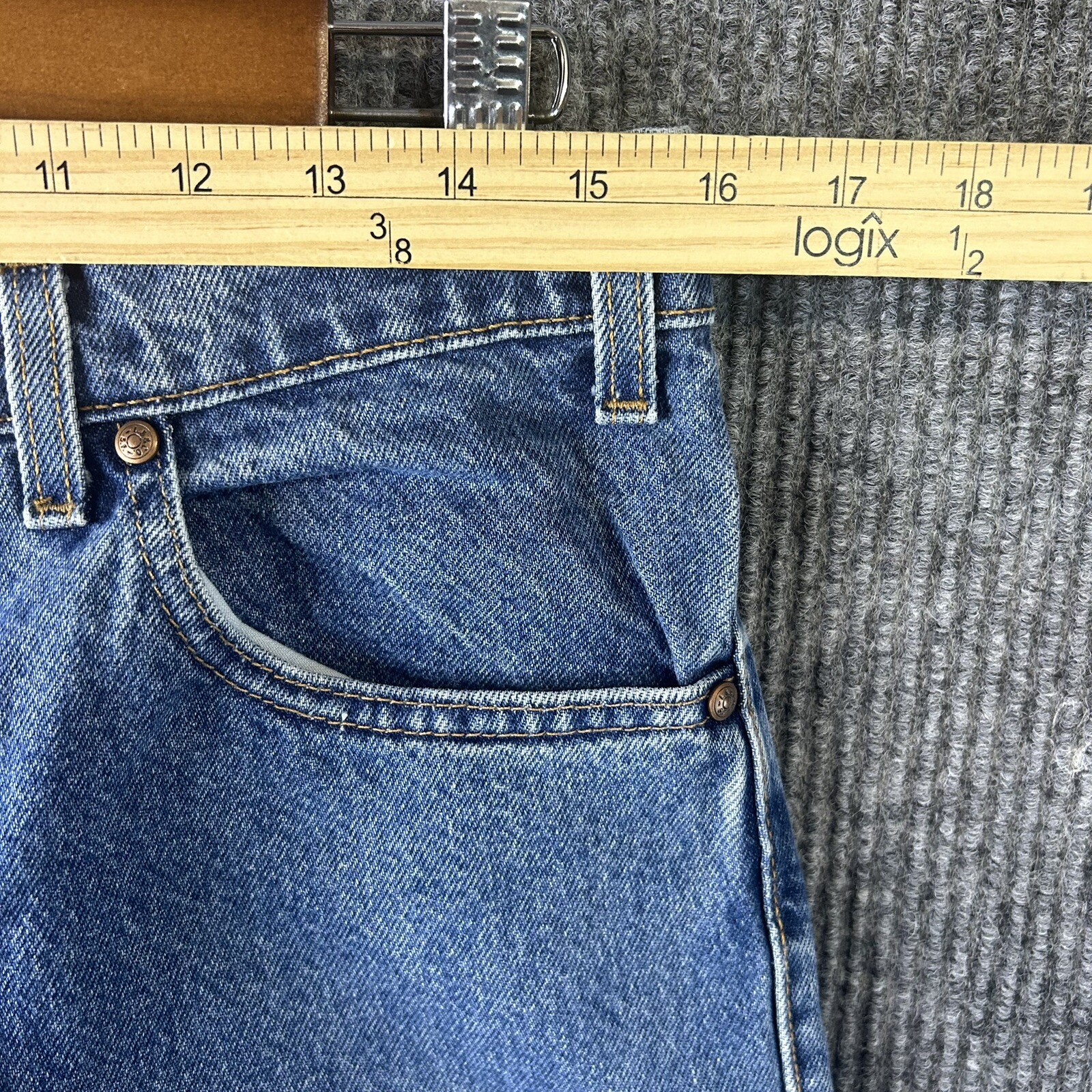 Vintage Levis Jeans 540 Men’s 33/32 Relaxed Fit Brown Tab