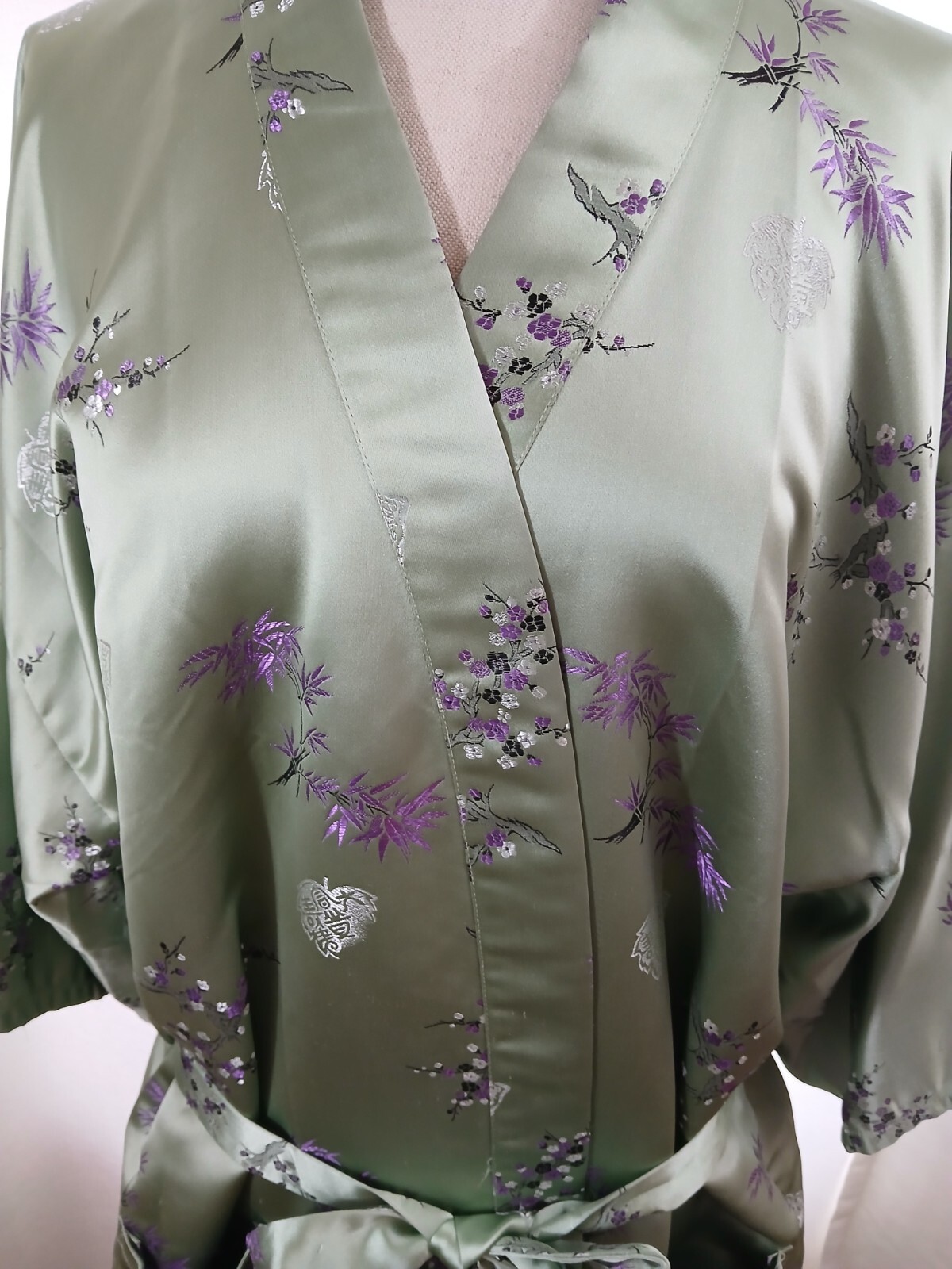 Vintage Shanghai Soho Rayon Robe Asian Geisha Design