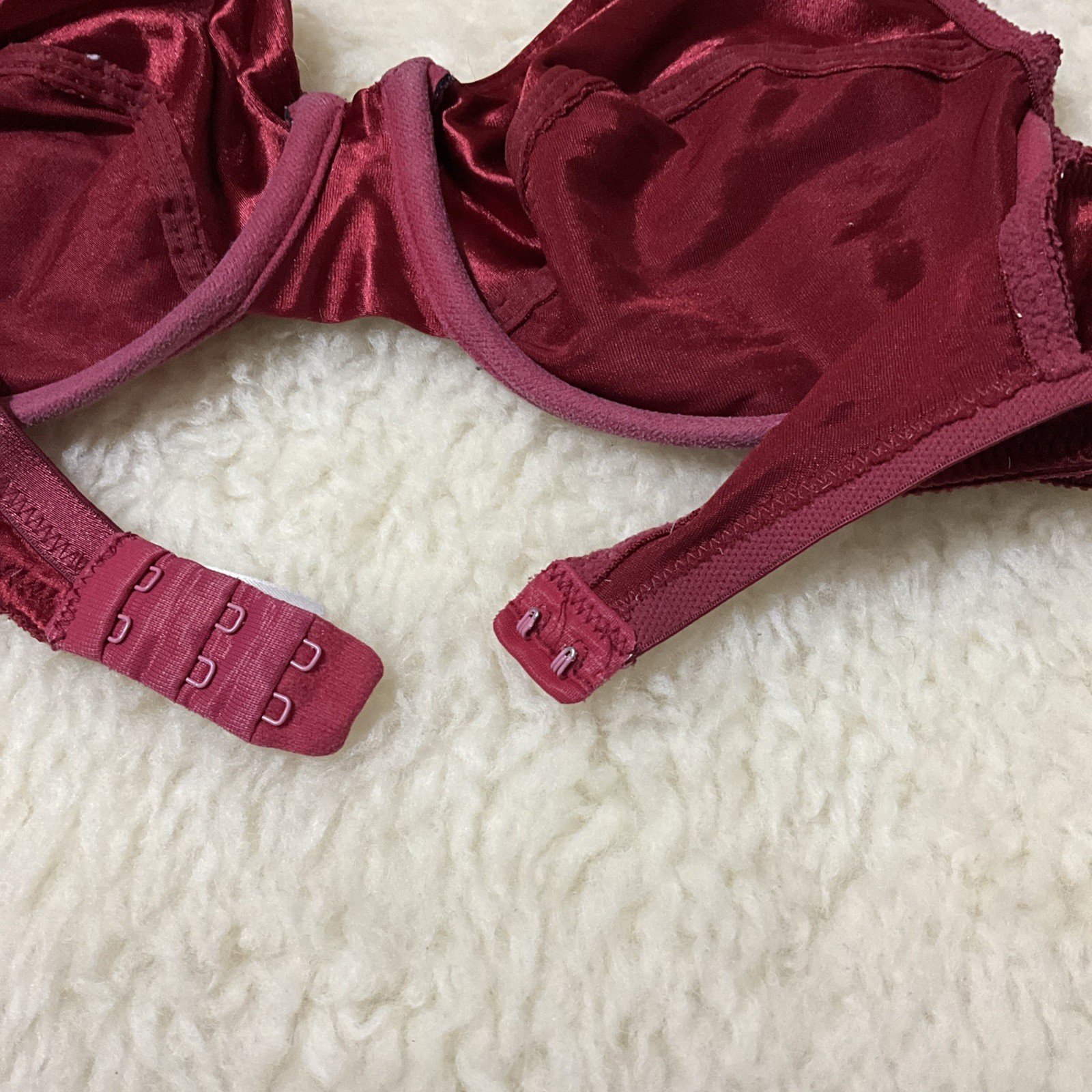 Vintage Victoria’s Secret Second Skin Satin Unlined Full Coverage Bra#961