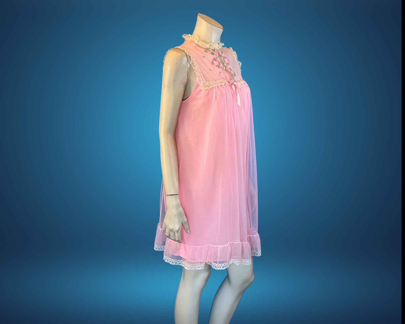 1960s Pink Sheer Nylon Babydoll Embroidered Lace Nightgown | S