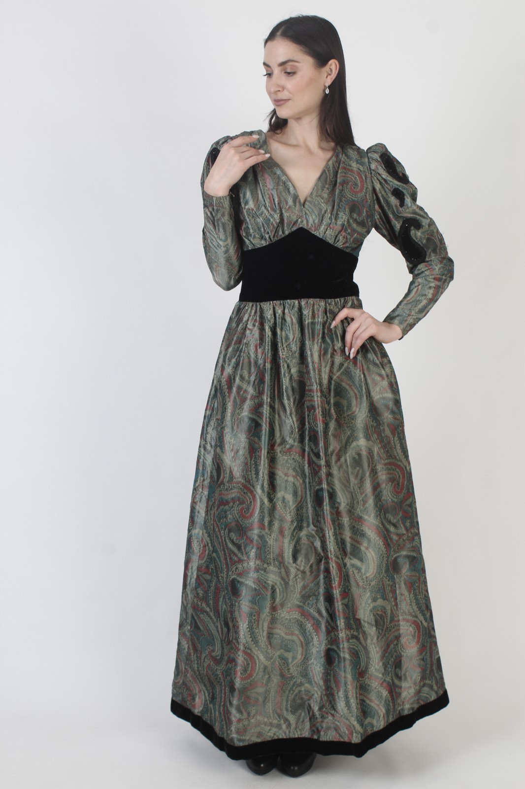 Vtg Givenchy Designer Evening Dress Nouvelle Boutique Black Velvet Paisley Gown