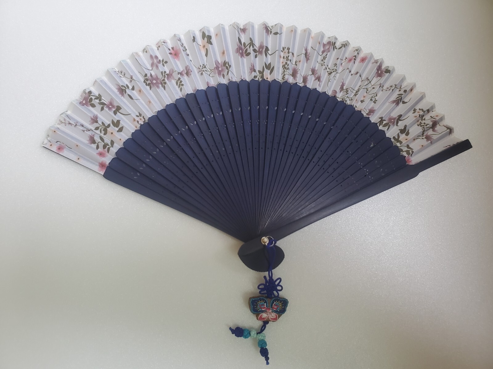 Korean Traditional Bamboo Print Hand Fan w/ Case & Tassel BLUE – US Seller