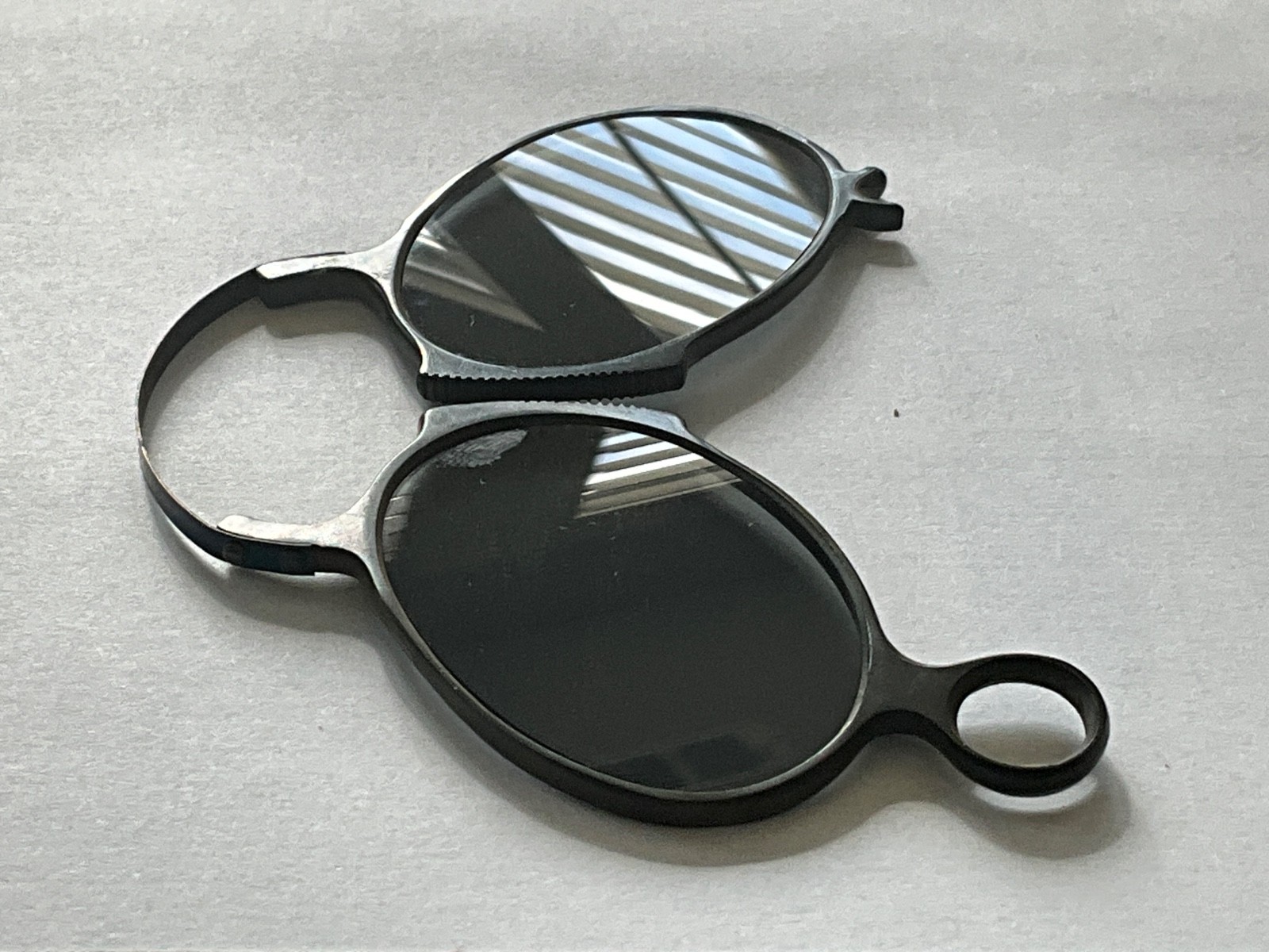 ANTQ. “Pince-Nez”1880’s Oval Tinted lenses Blck Frame-Glasses/Leather Pouch/case