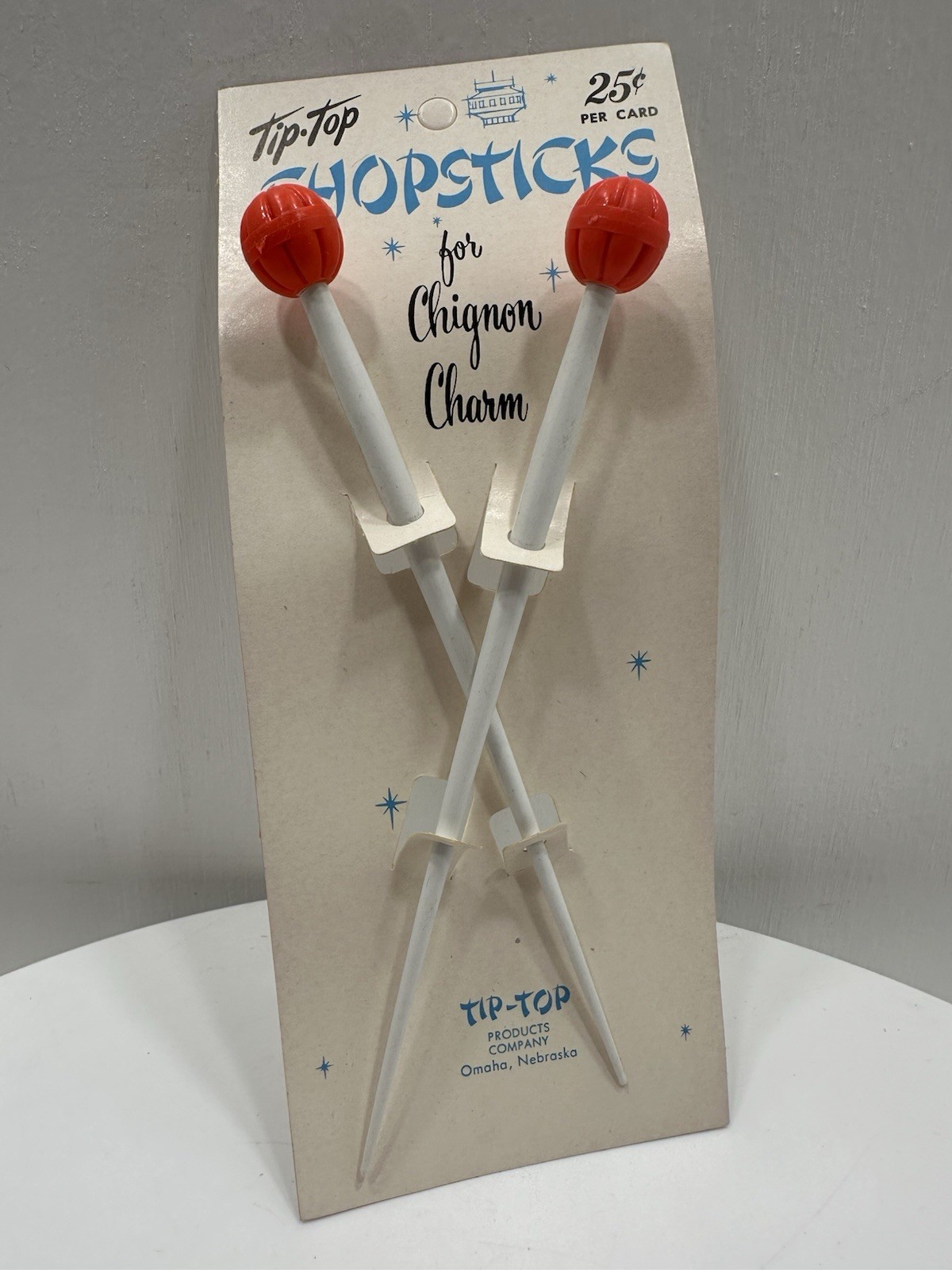VINTAGE *NEW* 1970’s Tip Top Hair Chignon Charm ChopSticks White/Red