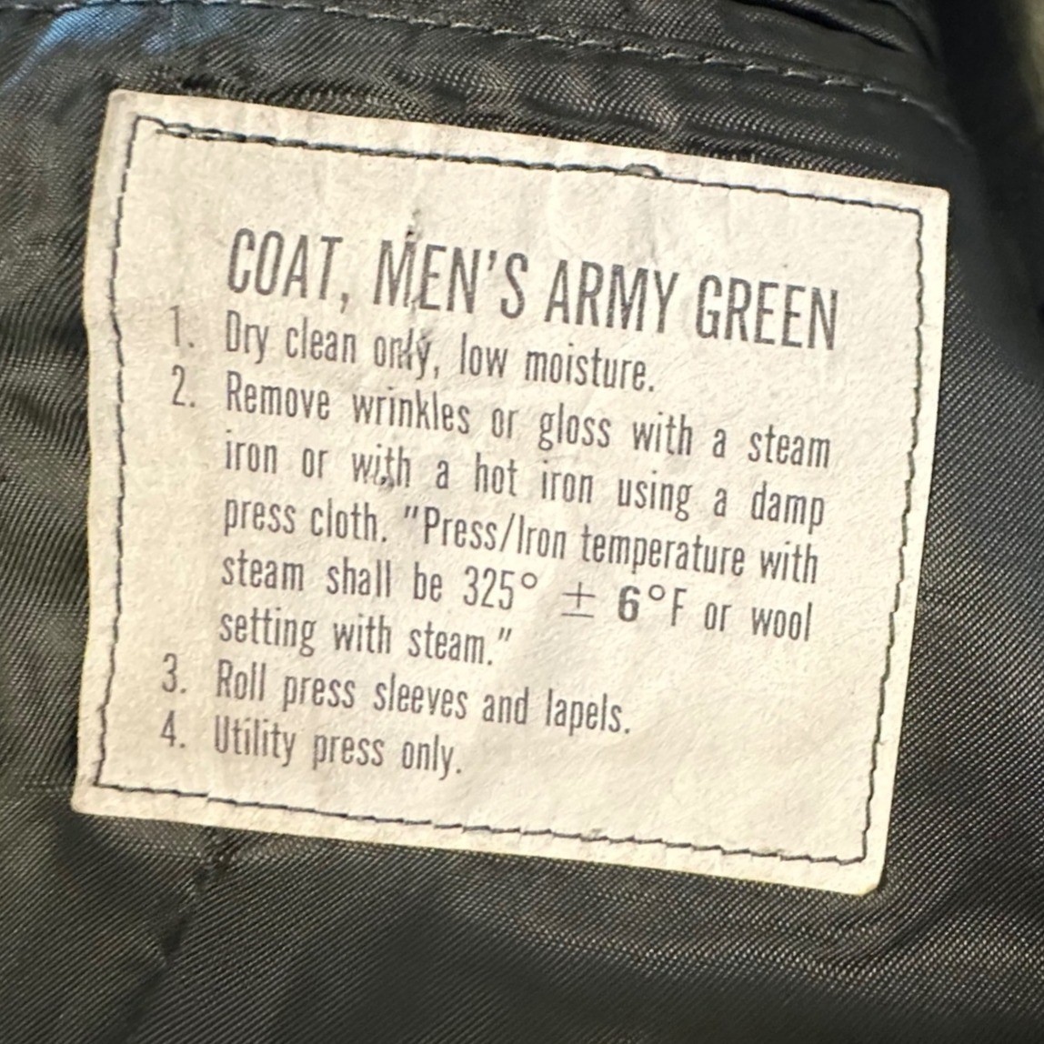 US Army JROTC Dress Uniform Coat Mens 35R Green Patches Cords Medals Insignia