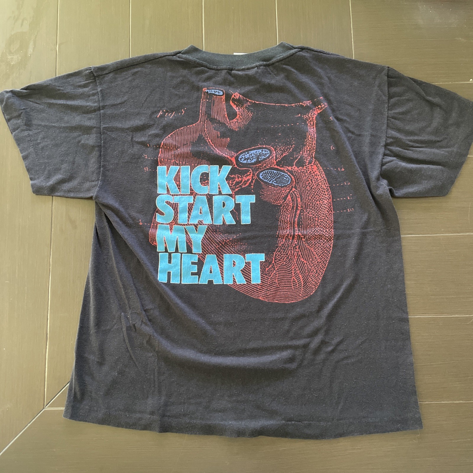 Vintage 80s Motley Crue Kick Start My Heart 1989 T-shirt Medium Rock Metal Tour