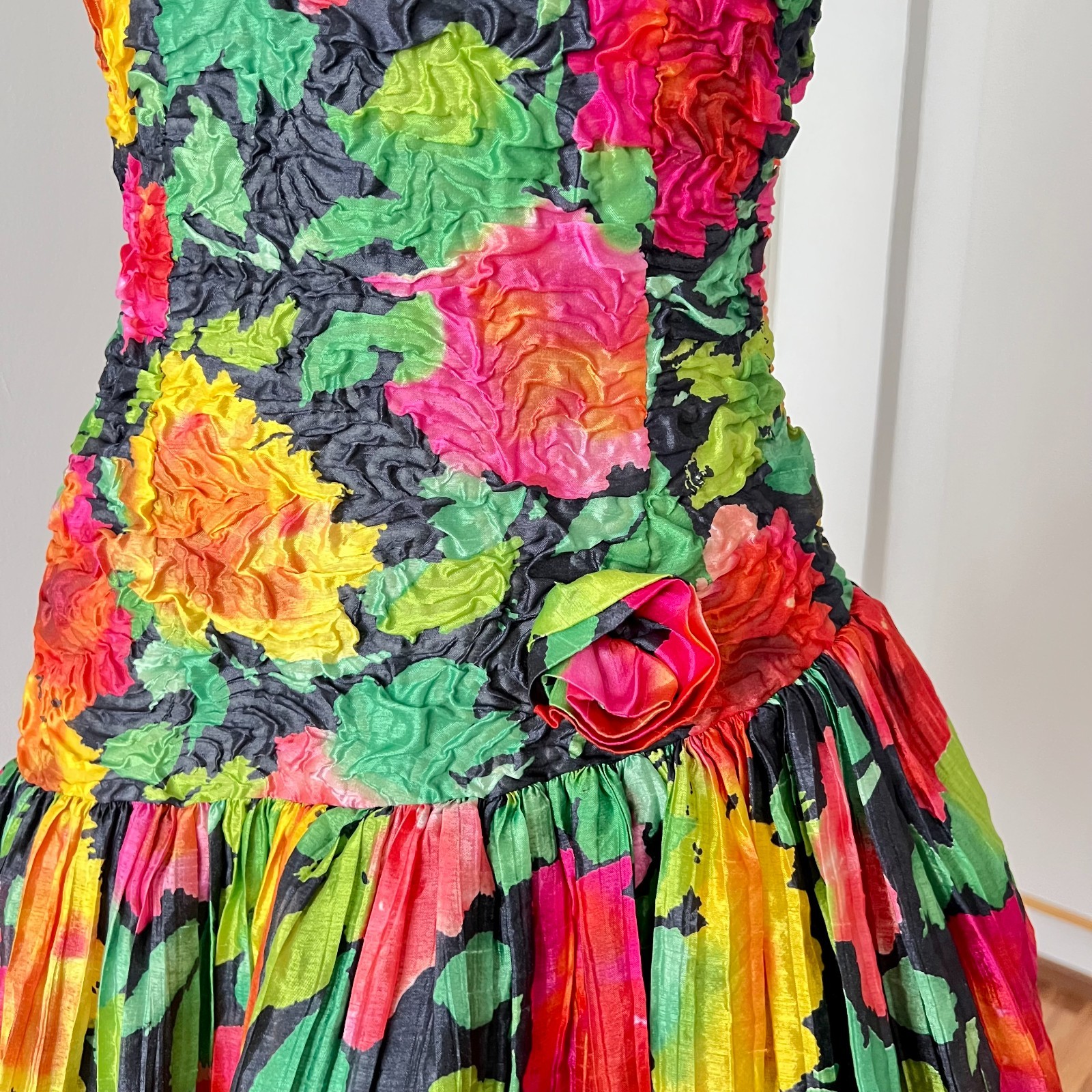 1980s Floral Taffeta Cocktail Party Dress Tiered Retro Prom Evening Gown Retro