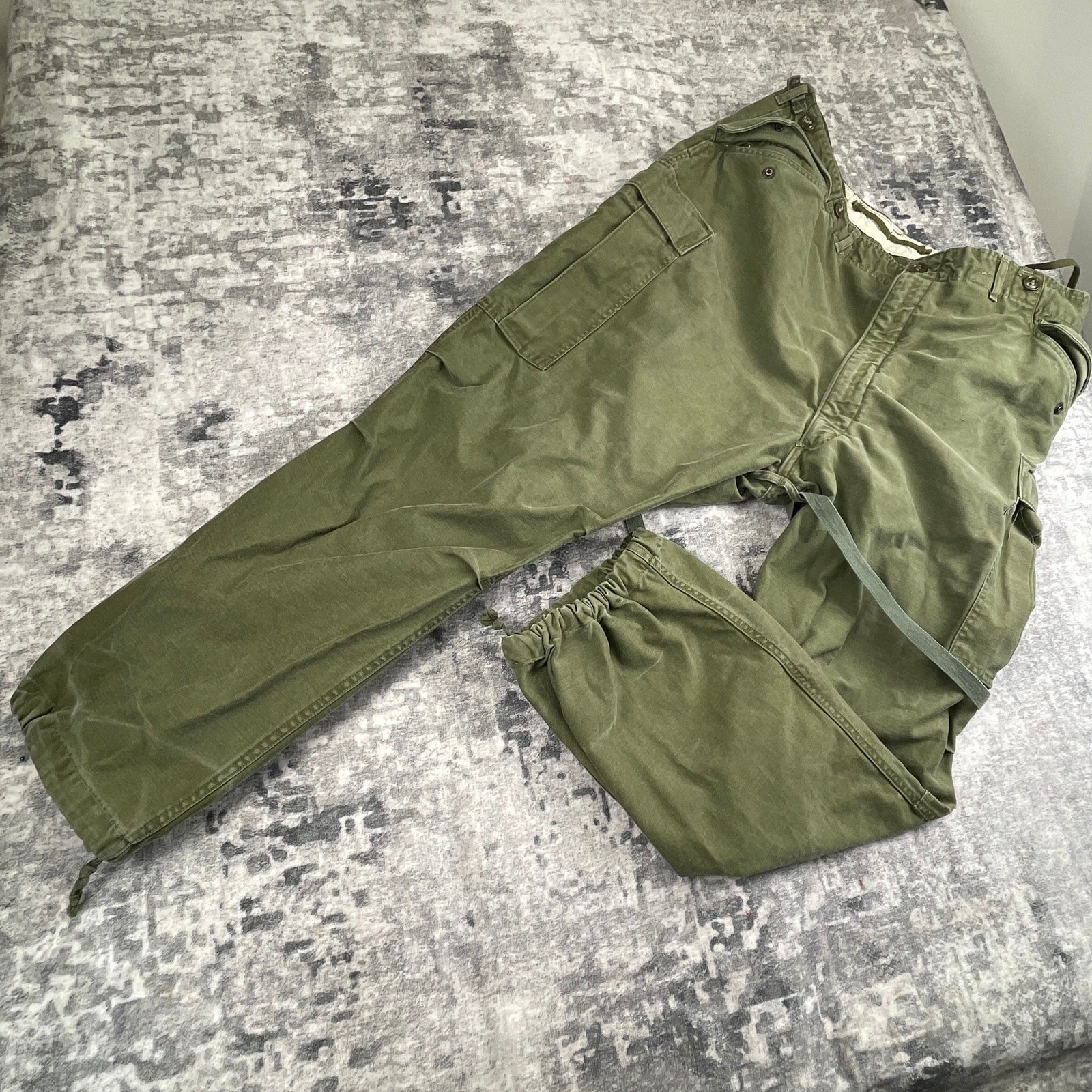 Vtg USGI Men 40×27 Paratrooper Pants Vietnam Era Solid Cotton Green Combat Cargo