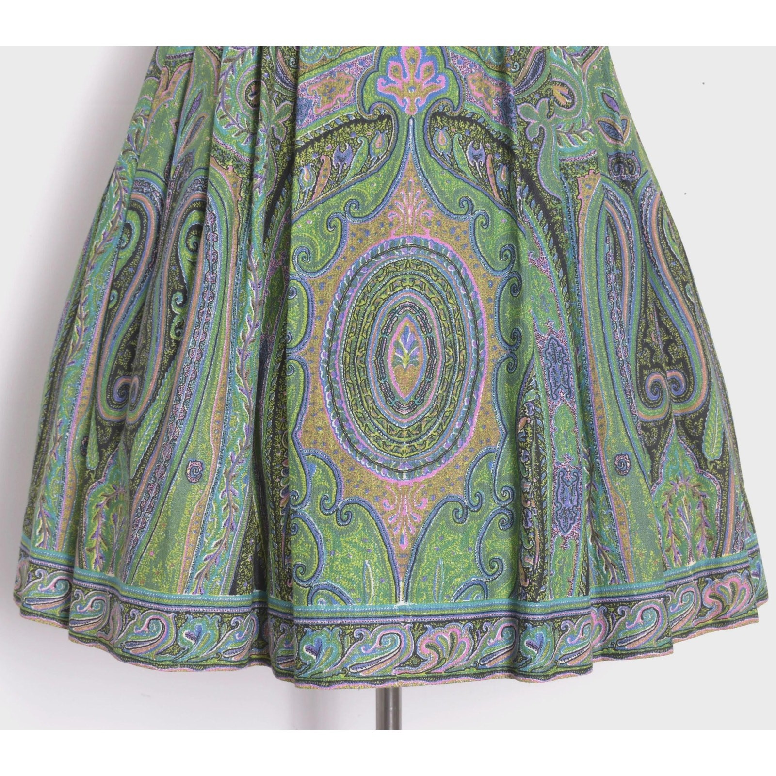 1950s Vintage Halter Fit and Flare Paisley Two-Piece Set-extra small