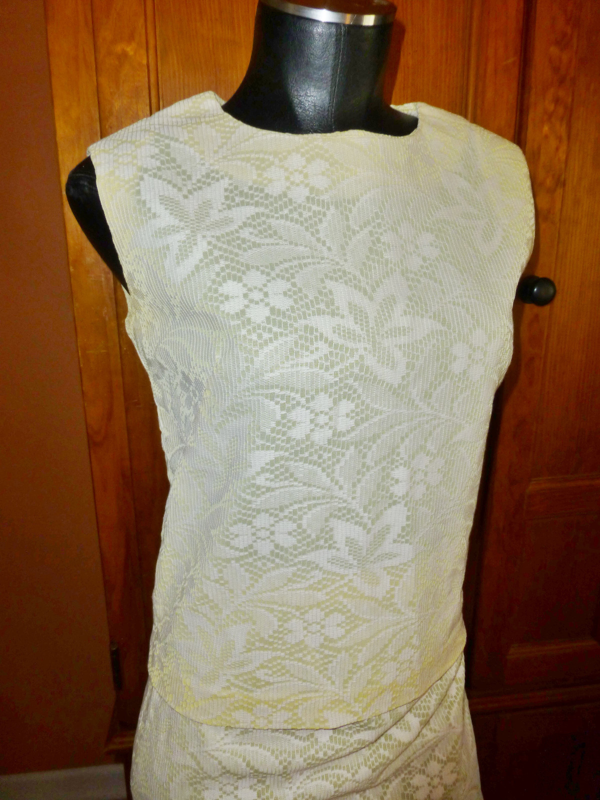 Vtg 60s 70s MOD pastel Lace Cocktail 2pc SET DRESS Pencil SKIRT BLOUSE TOP S