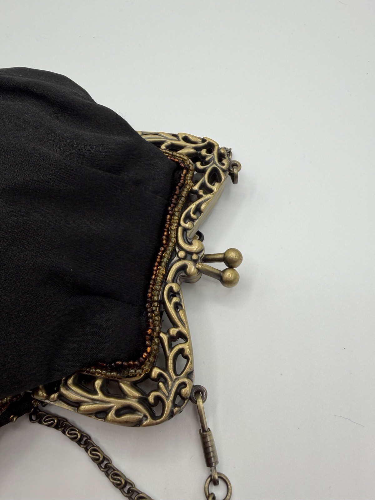BIJOUX TERNER Vintage Gold Frame Beaded Evening Purse Kisslock Black