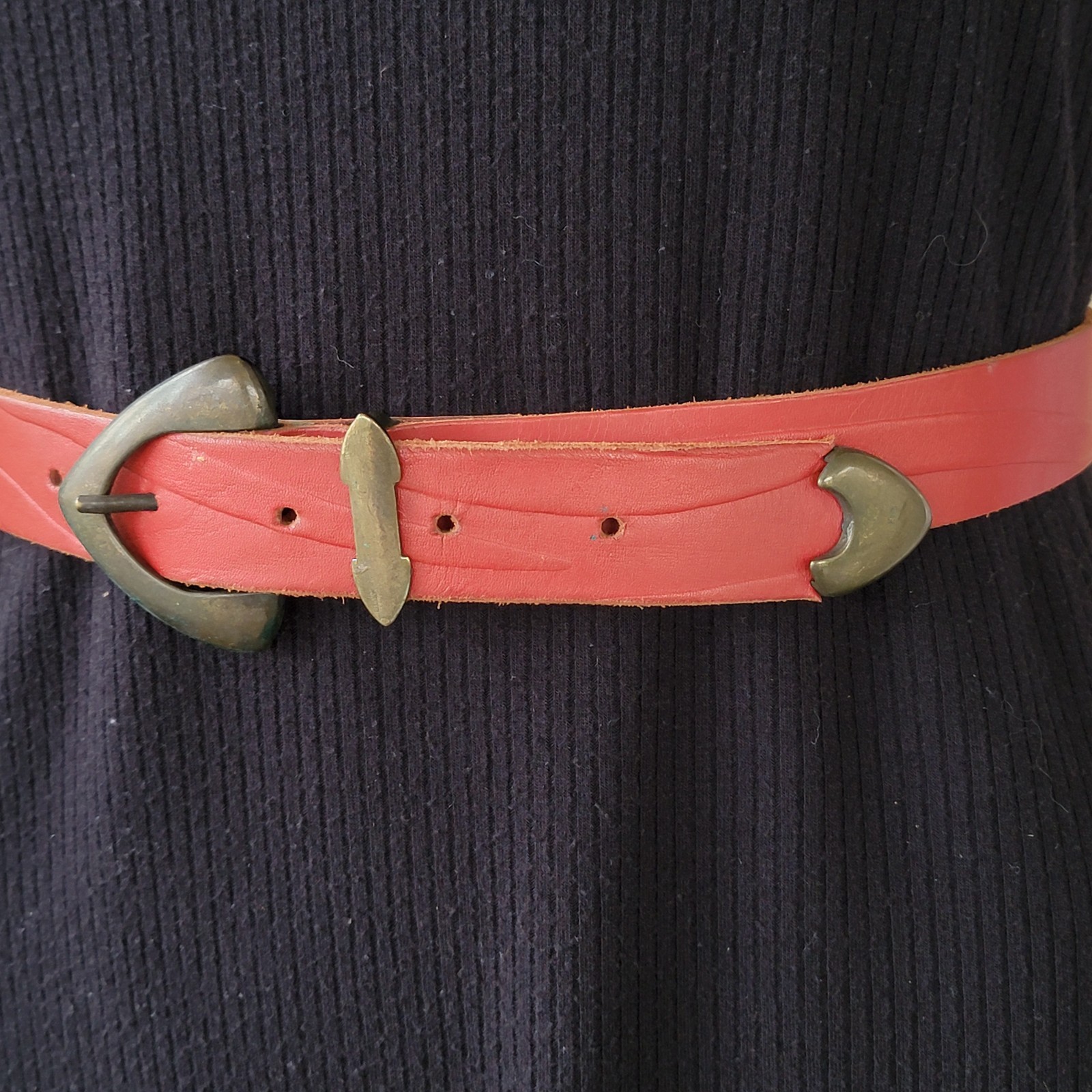 Vintage Red Genuine Leather Belt Dark-Gold Metal Buckle Women Size 28 XS/S