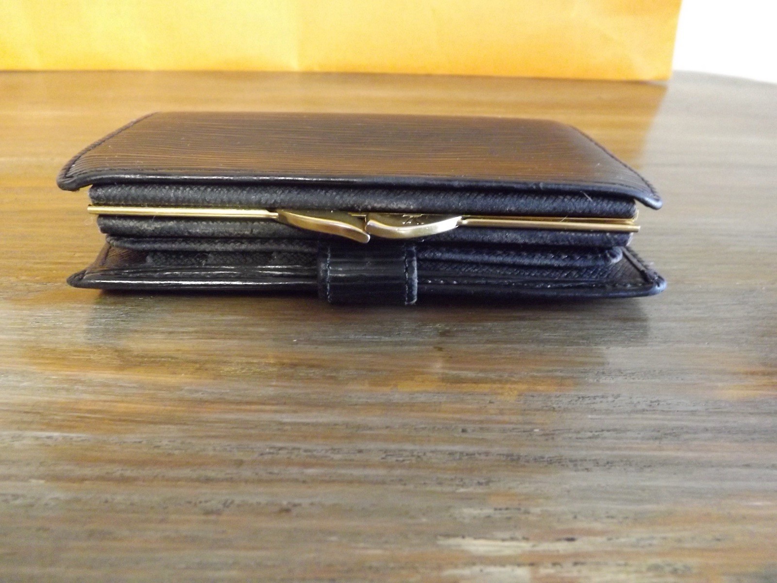 Louis Vuitton Black Epi Kiss Lock Wallet Vintage MI 0030 Card and Coin Wallet