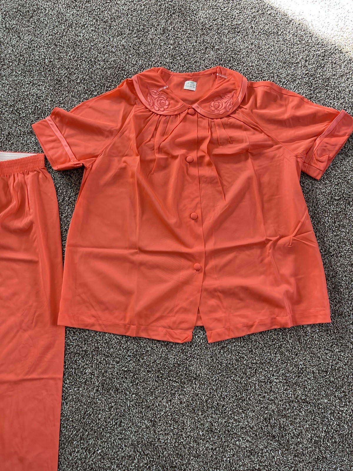 New Vintage Gossard Artemis 3 piece set Pajama CORAL Floral Collar Robe Pants
