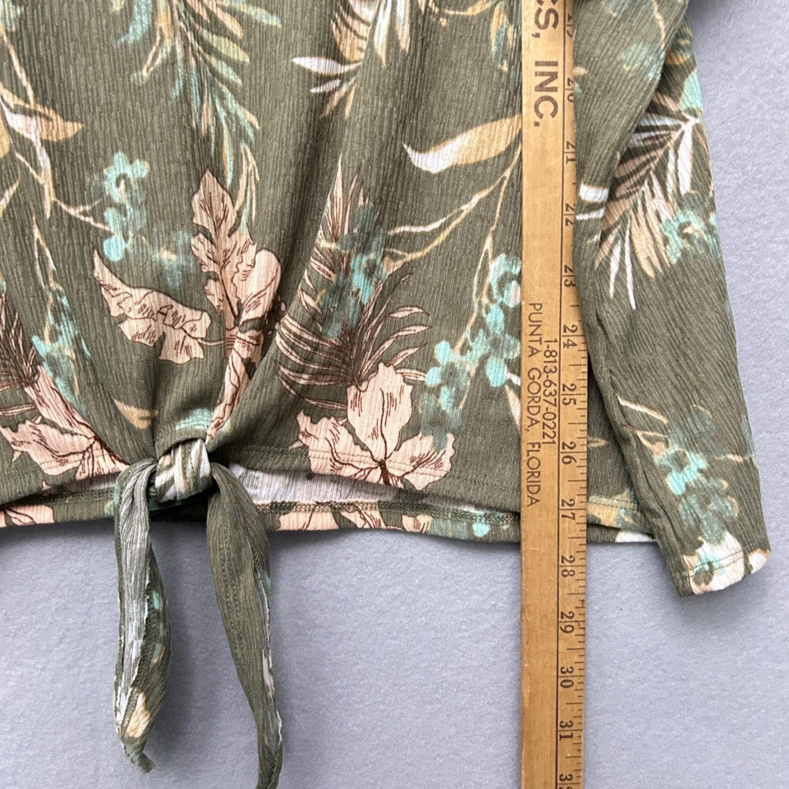 C Est. 1946 Top Women’s 26/28W Green Floral Tie Front Peasant Babydoll Cottage