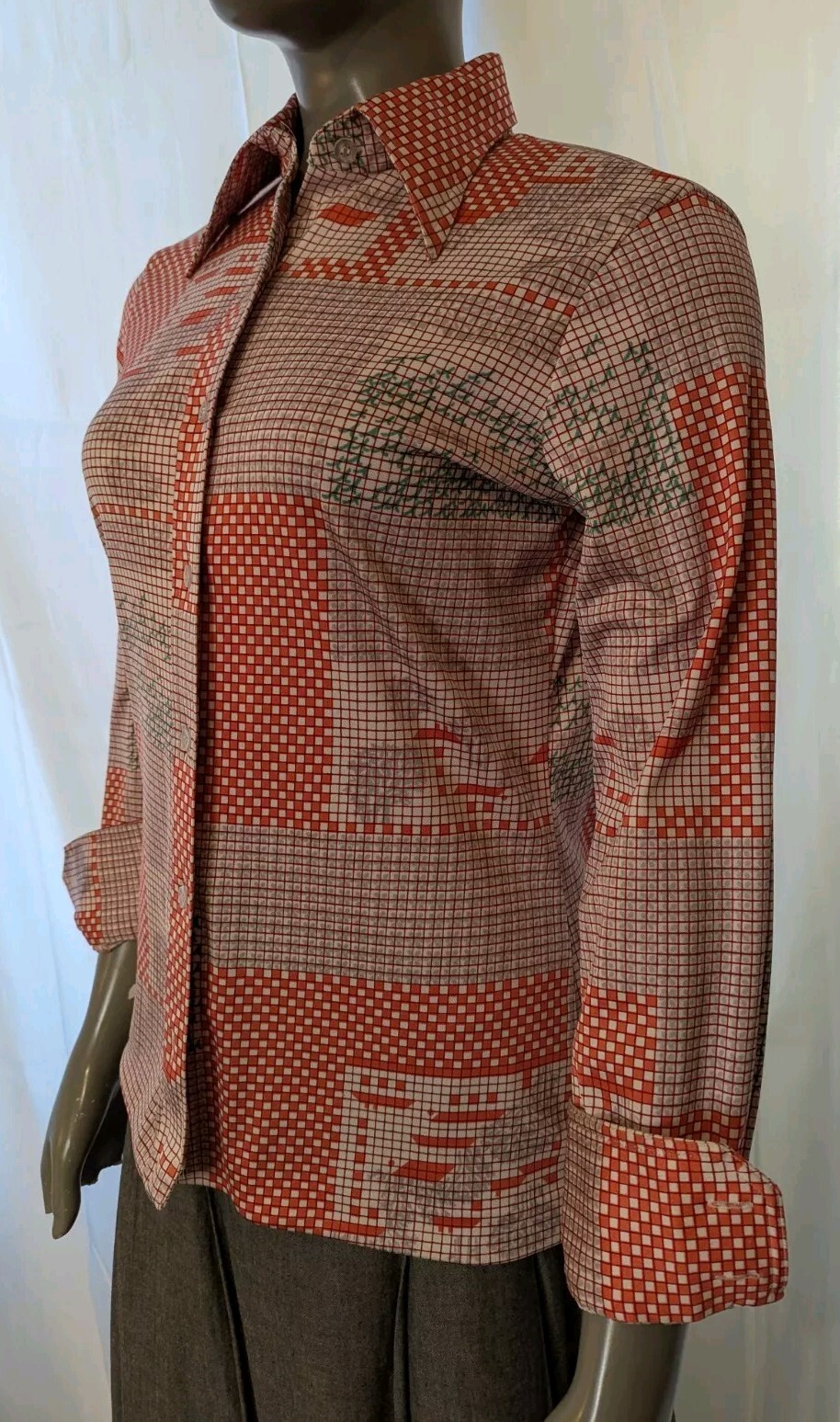 Vintage 1970s Hooper Associates Red Gray Graph Print Shirt M