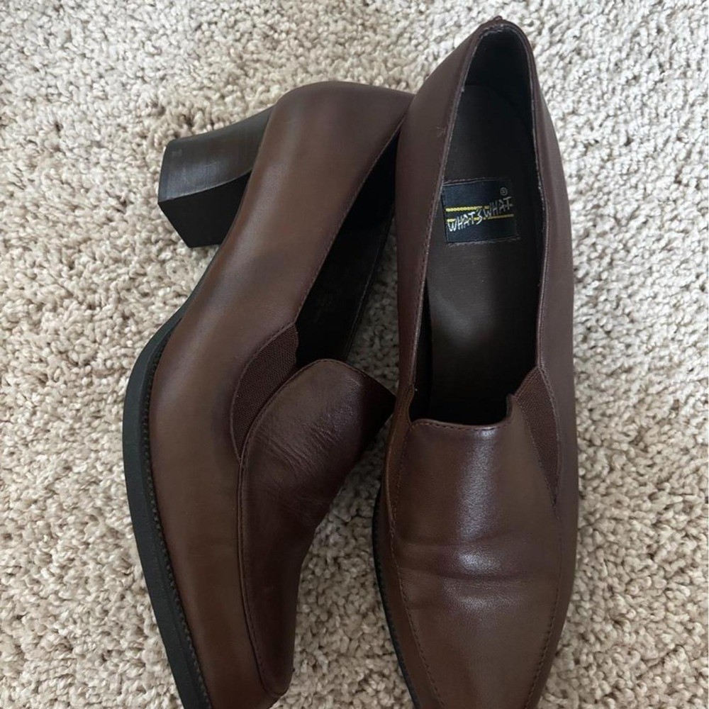 Vintage What’s What brown slip-on loafers