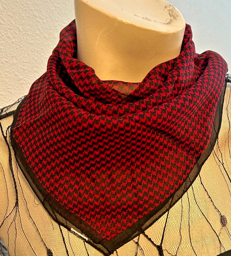 Harolds – Vintage 19.5 x 19 In. Red, Black, Color Geometric Silk Scarf -VS-98