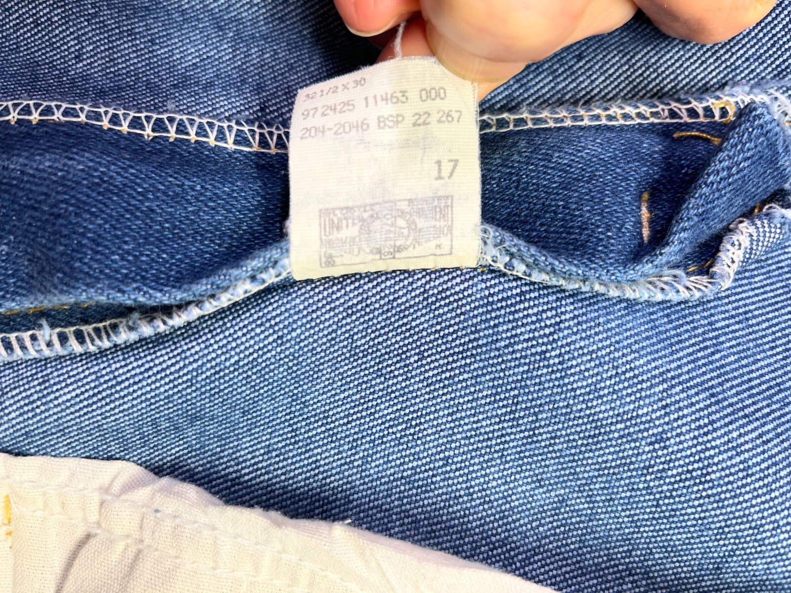 Vintage Lee Men’s Union Made Blue Jeans Meas. 32×28.5″ Polyester-Cotton Blend