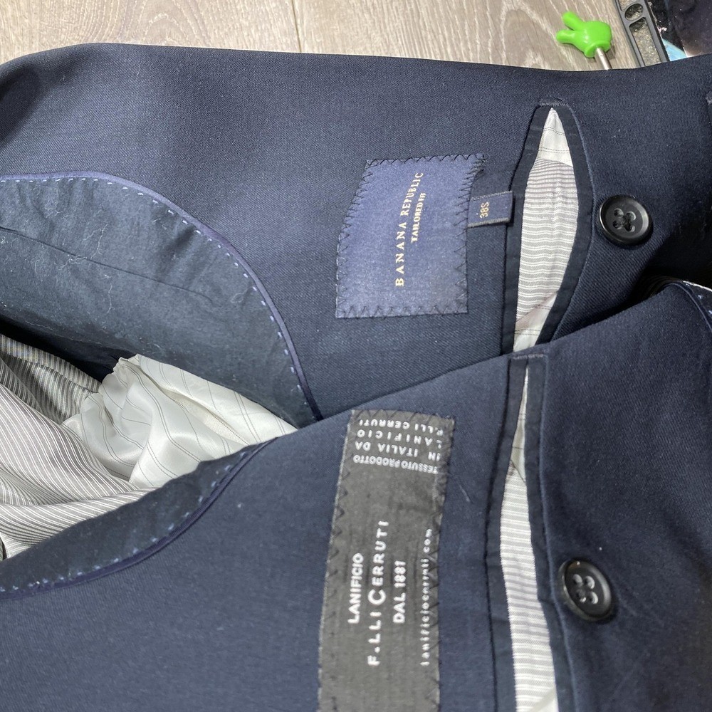 Banana Republic Blazer Mens 38S Navy Lanificio Cerruti Two Button Sport Coat