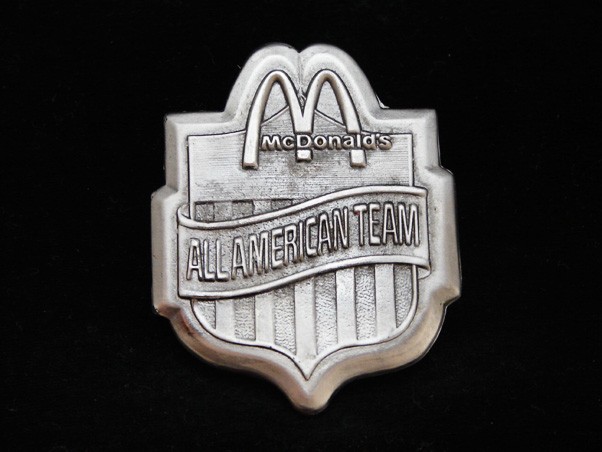 OA07174 *NOS* VINTAGE 1977 **MCDONALD’S ALL AMERICAN TEAM** SPORTS PEWTER BUCKLE