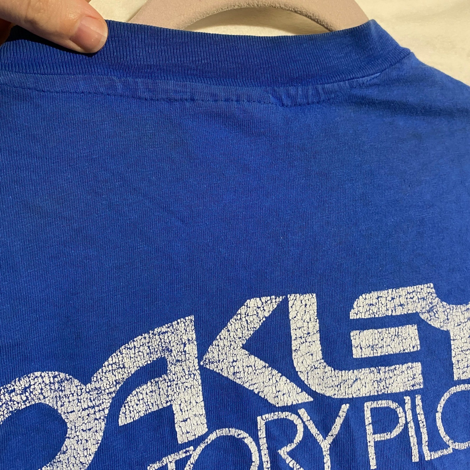 Vintage Oakley Factory Pilot T Shirt Blue Hanes Beefy-T Single Stitch Medium USA