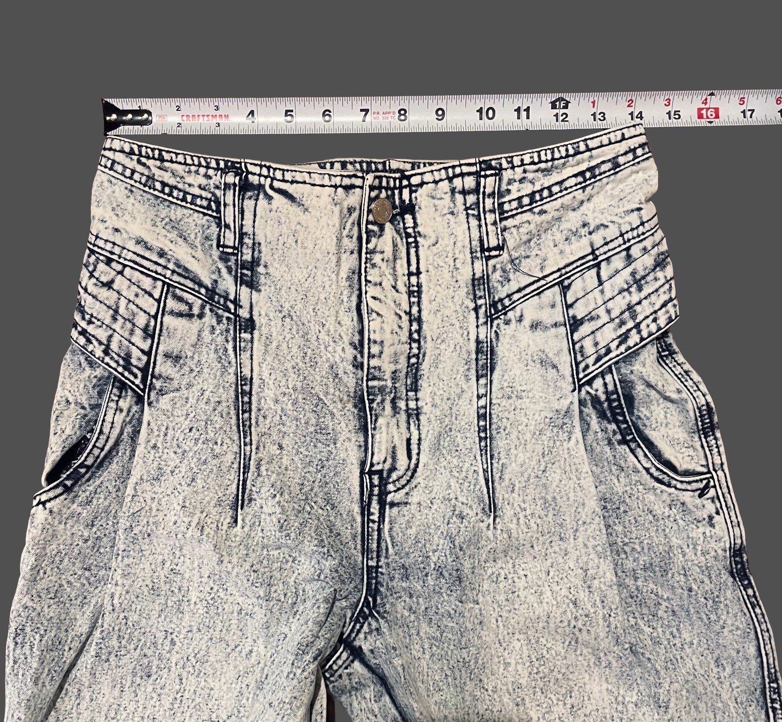 Women’s Rare Vintage 80’s “Jordache” UltraRetro Acid Wash High Rise Denim Jeans